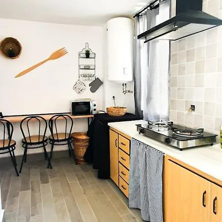 Un Tros De Sal. Casa Rural A Gerri De La Sal. * Gerri de la Sal