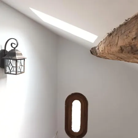 Un Tros De Sal. Casa Rural A Gerri De La Sal. * Gerri de la Sal