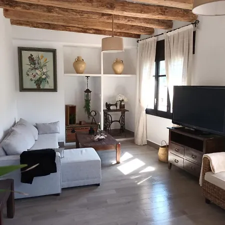 Un Tros De Sal. Casa Rural A Gerri De La Sal. *