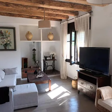 Casa vacanze Un Tros De Sal. Casa Rural A Gerri De La Sal.