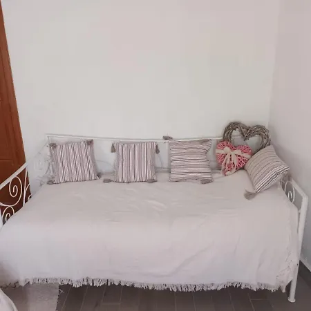 Un Tros De Sal. Casa Rural A Gerri De La Sal. *