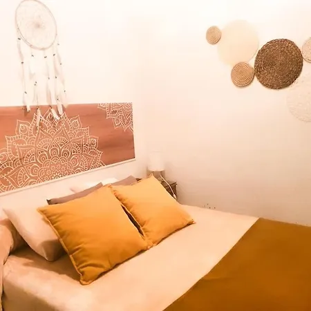 Un Tros De Sal. Casa Rural A Gerri De La Sal.